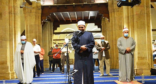 Perbedaan Shalat Malam dan Shalat Tahajud