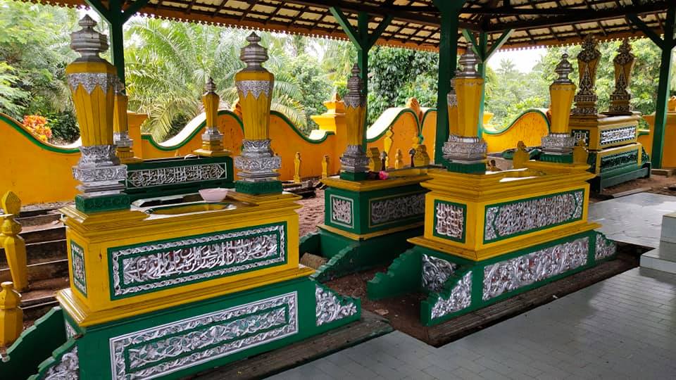 Tahun Jawa Islam (Mataram) pada Epitaf Makam Sultan-sultan Pontianak