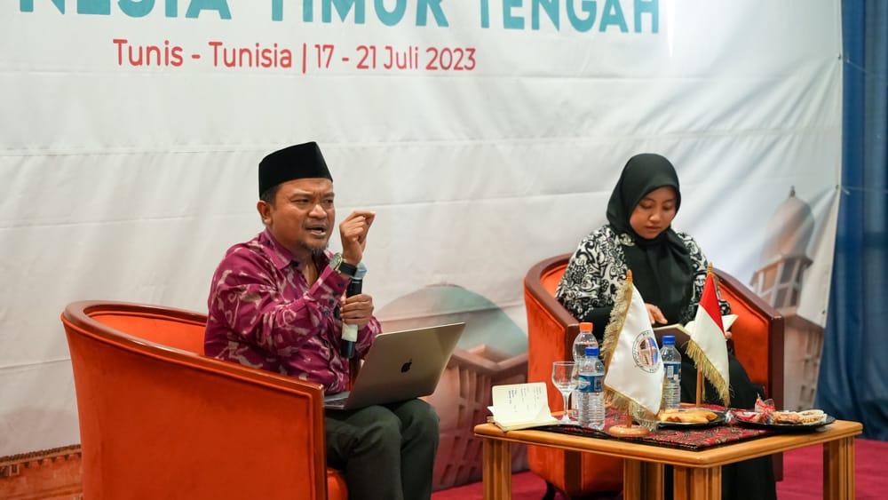 Hasibullah Satrawi: Peran alumni Timteng dalam moderasi beragama untuk kejayaan Islam Nusantara