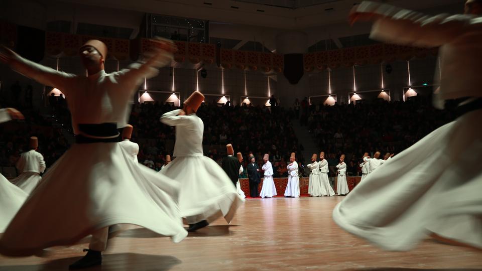 Jalan Menuju Tuhan dalam Syair Jalaluddin Rumi