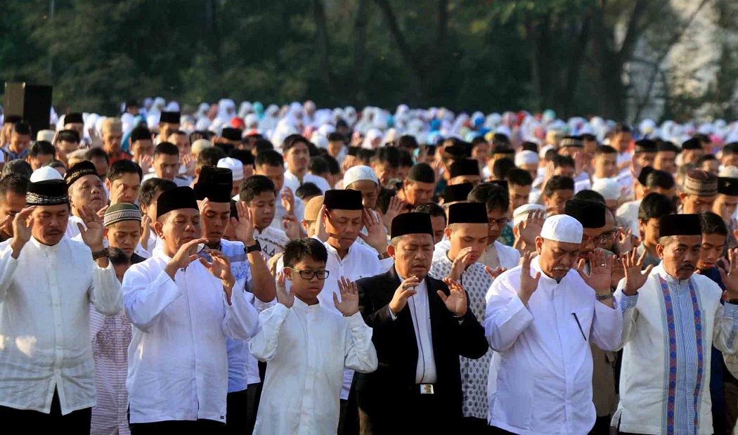 Shalat Idul Fitri: Hukum, Tata Cara dan Keutamaannya